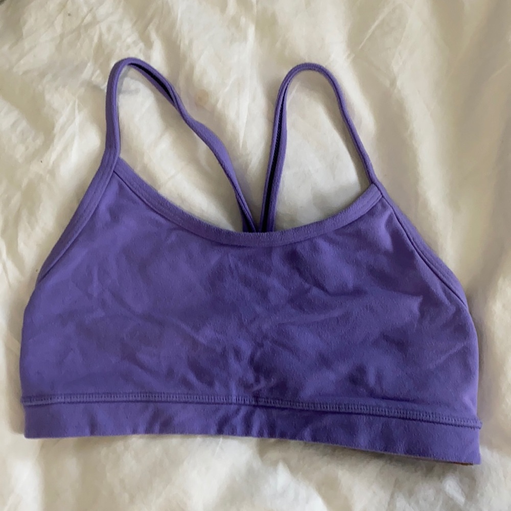 Lululemon sports bra